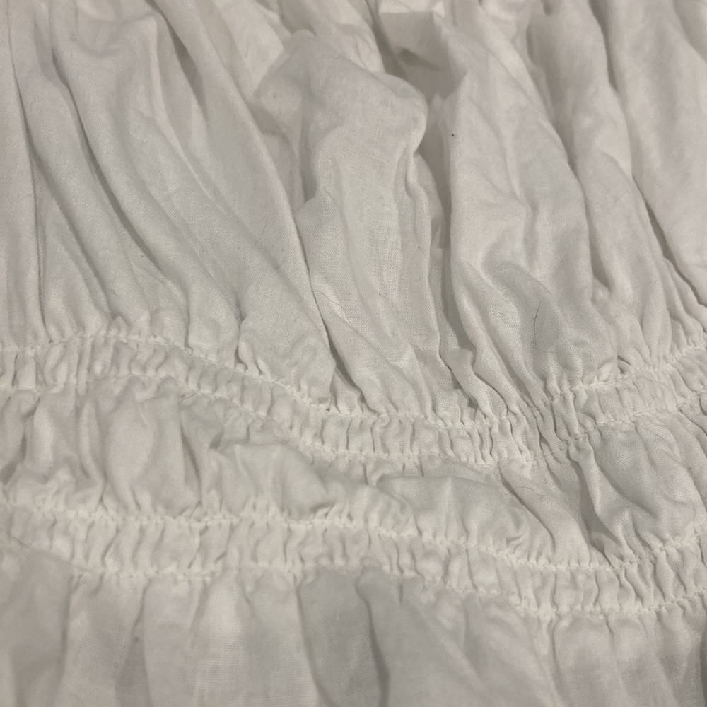 Wht Gathered Fabric Top - Picture 7 of 9